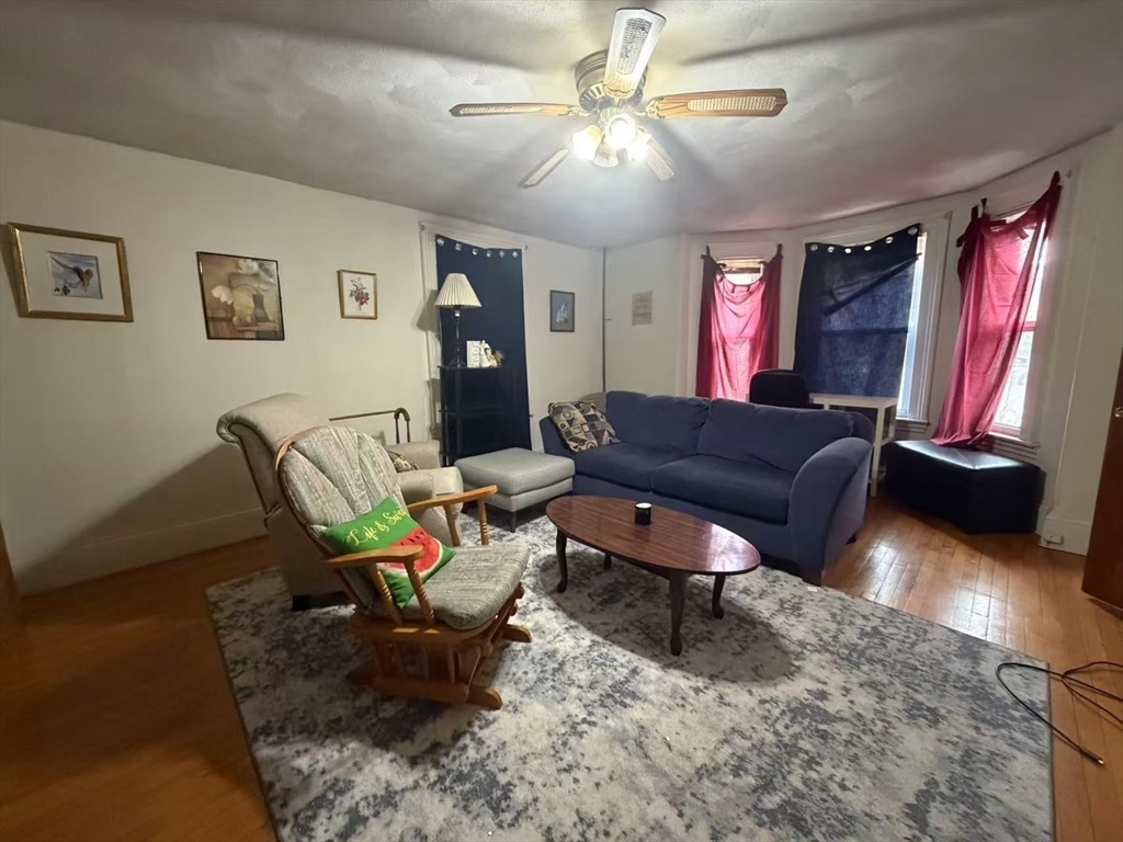 251 Broadway # 1