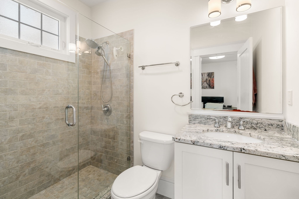 100 Bartlett St # 2