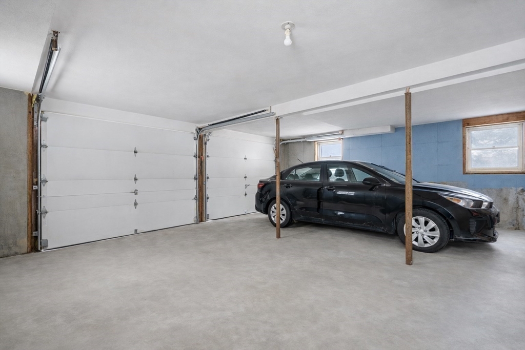 105 Pomeroy Ln