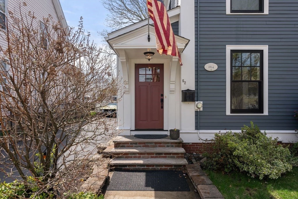 52 Gardner St