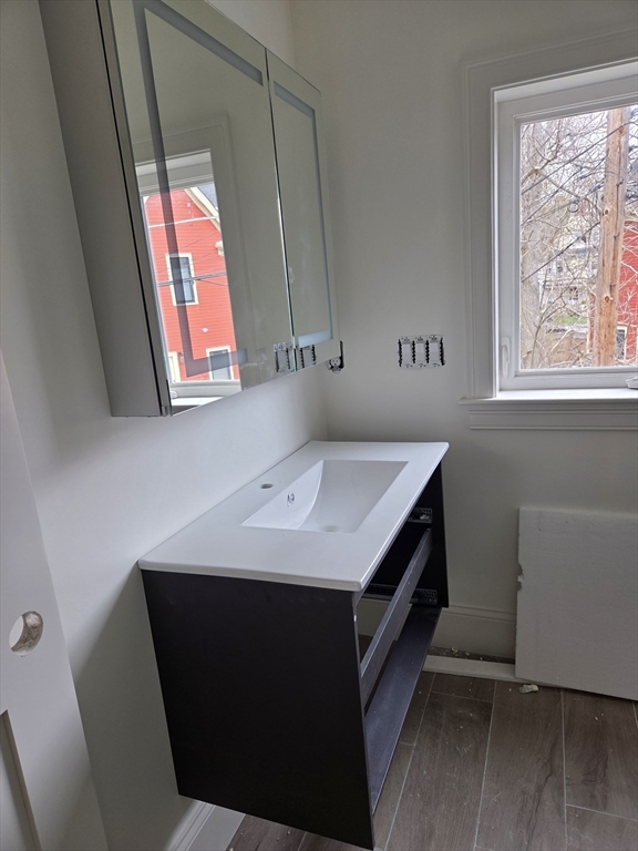 6 Lowell Ave # 3