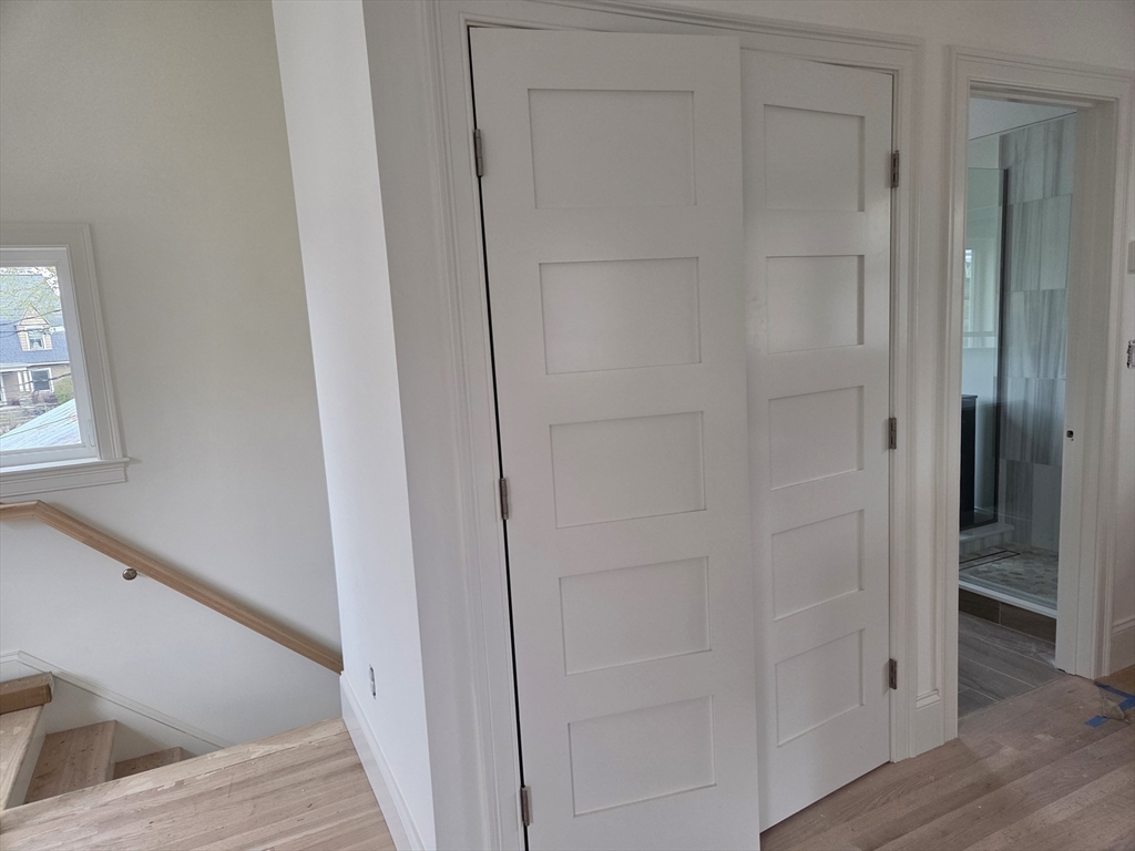 6 Lowell Ave # 3