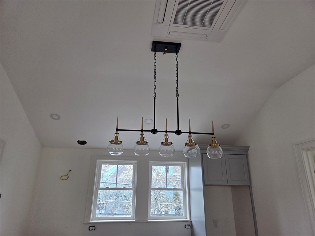 6 Lowell Ave # 3