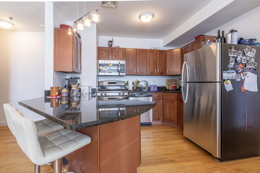 535 Cambridge St Unit: 2