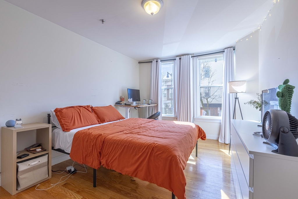 535 Cambridge St Unit: 2