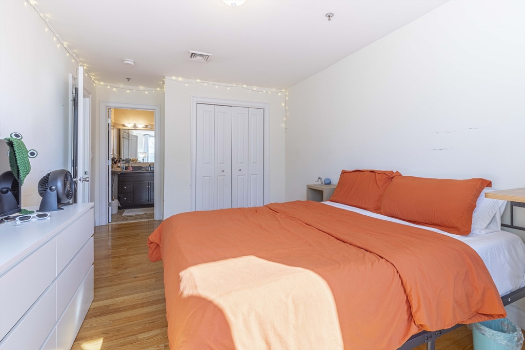 535 Cambridge St Unit: 2