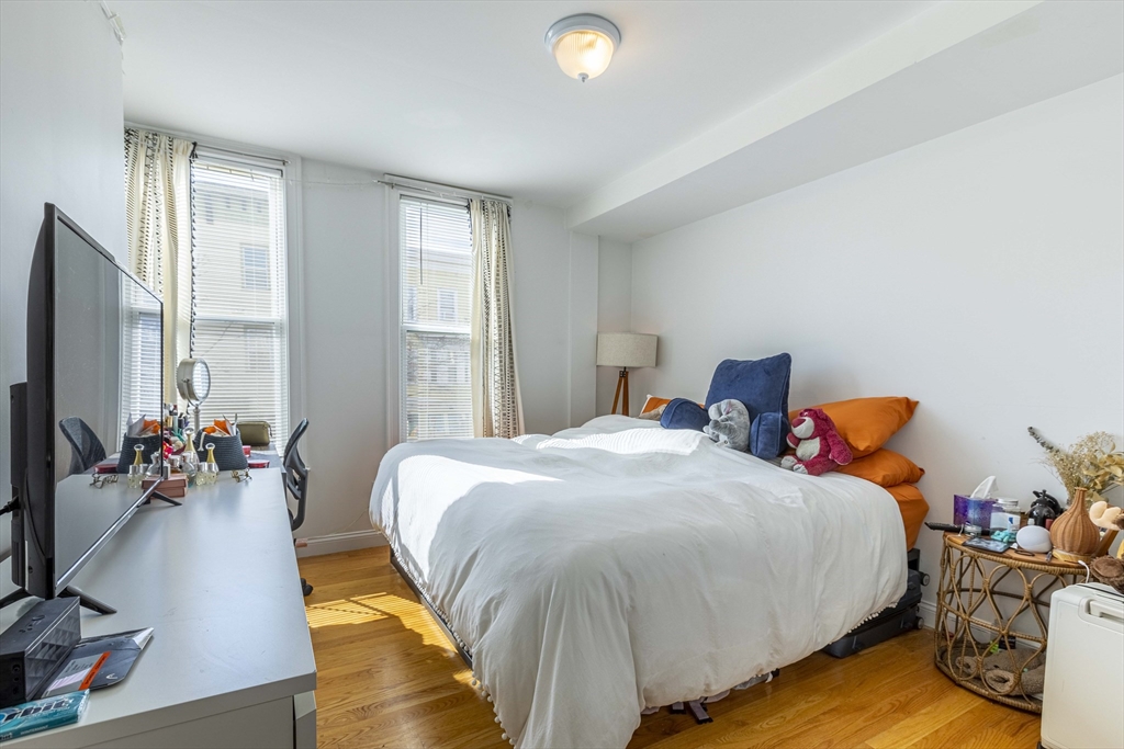 535 Cambridge St Unit: 2