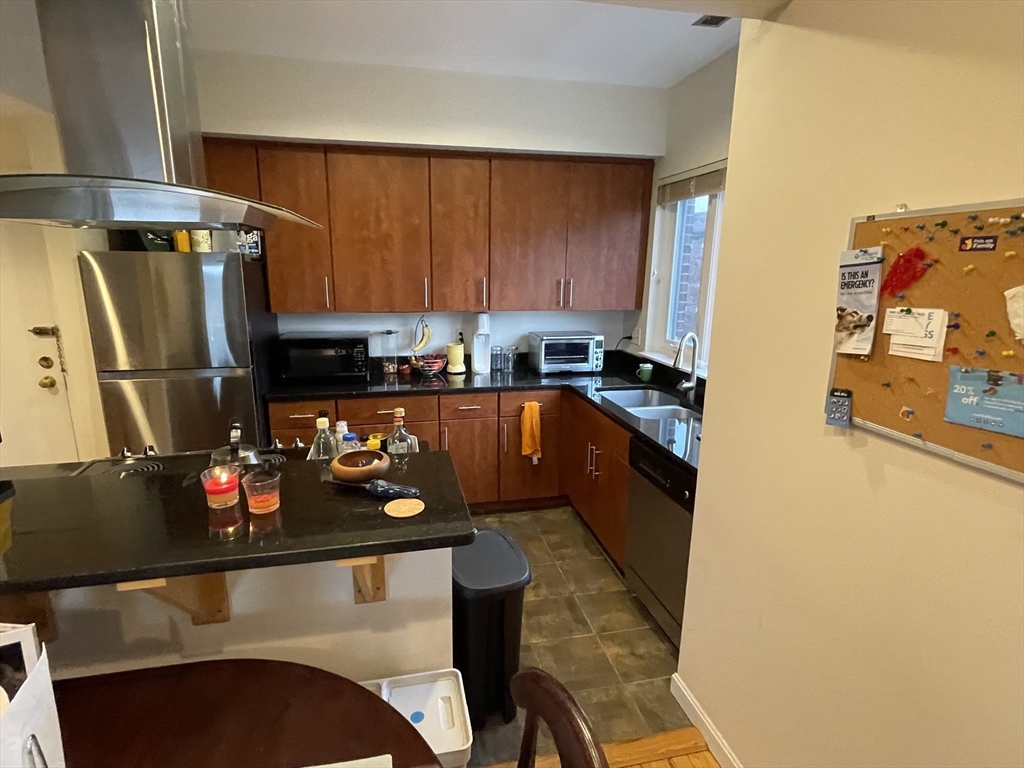 110 Strathmore # 401
