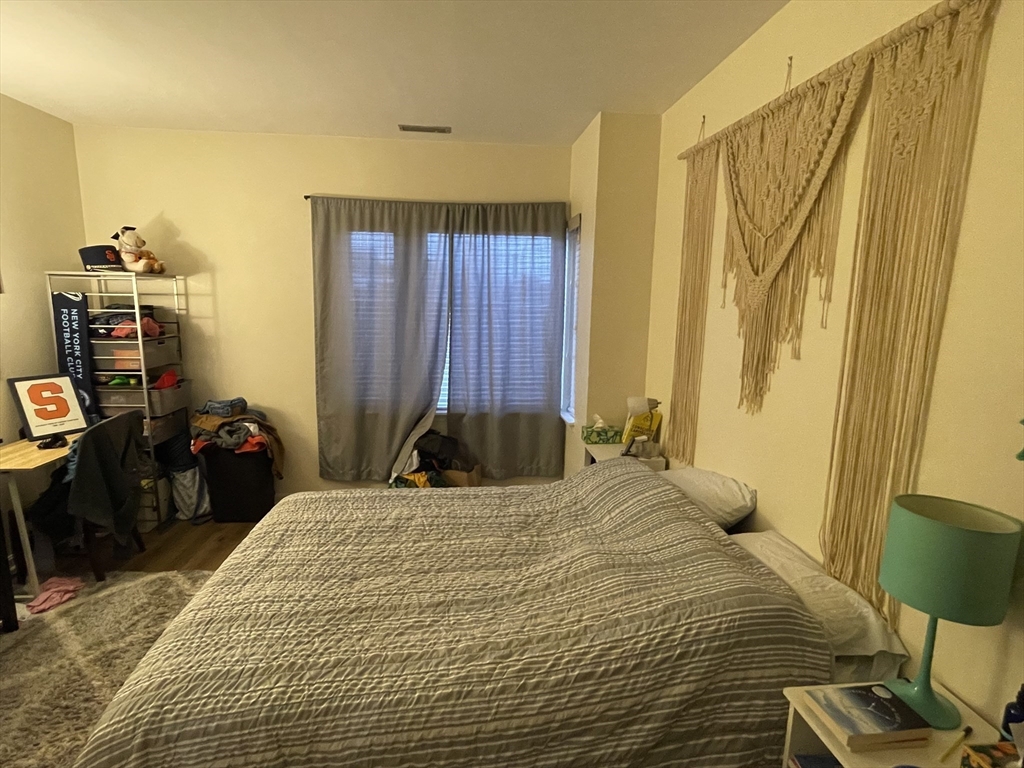 110 Strathmore # 401