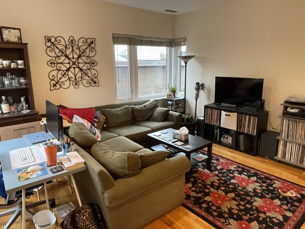 110 Strathmore # 401