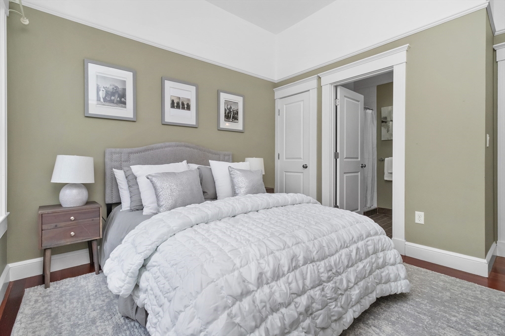 17 Perry St # 3