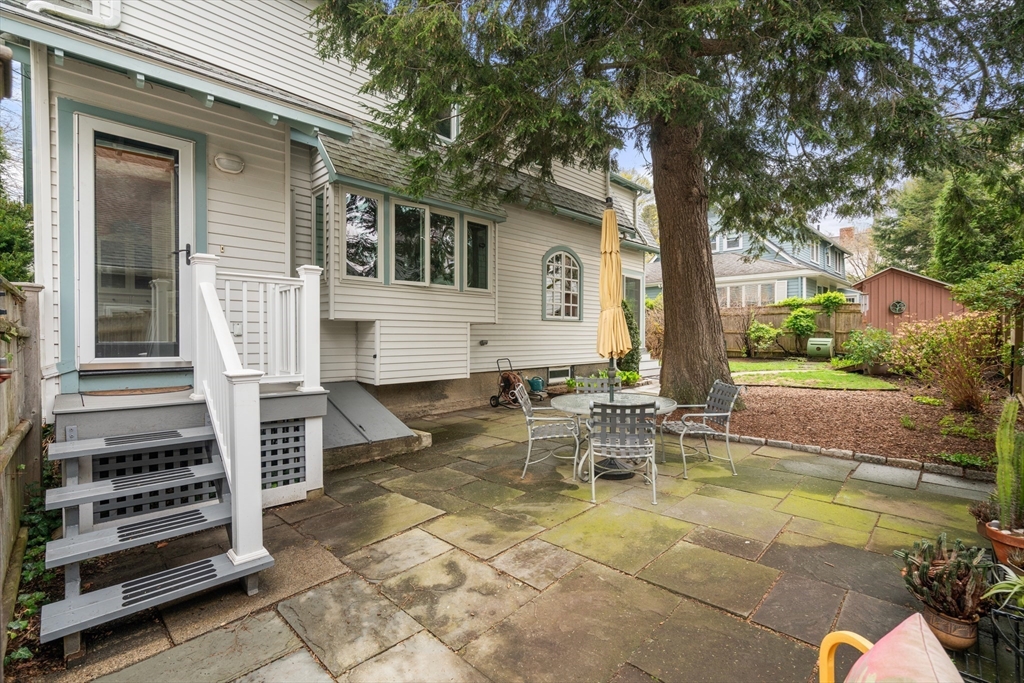 83 Prospect St