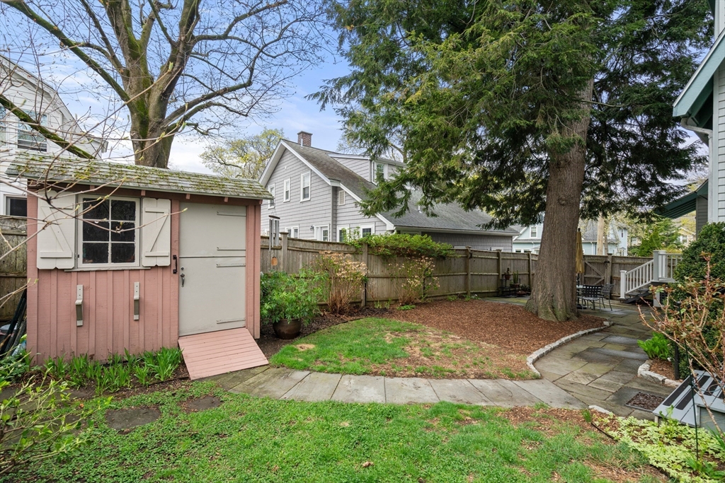 83 Prospect St