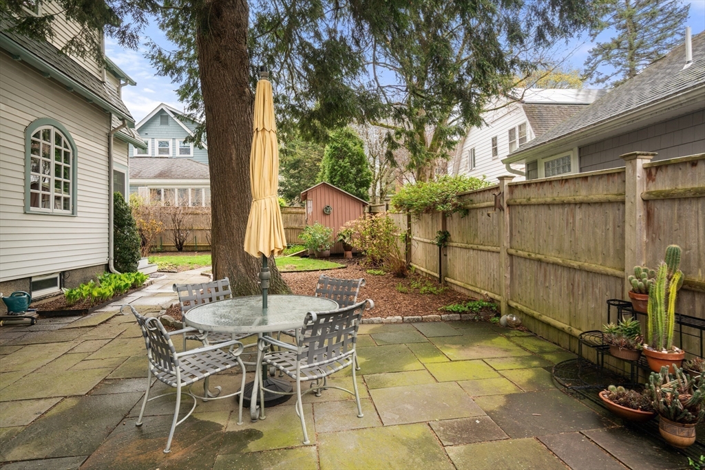 83 Prospect St