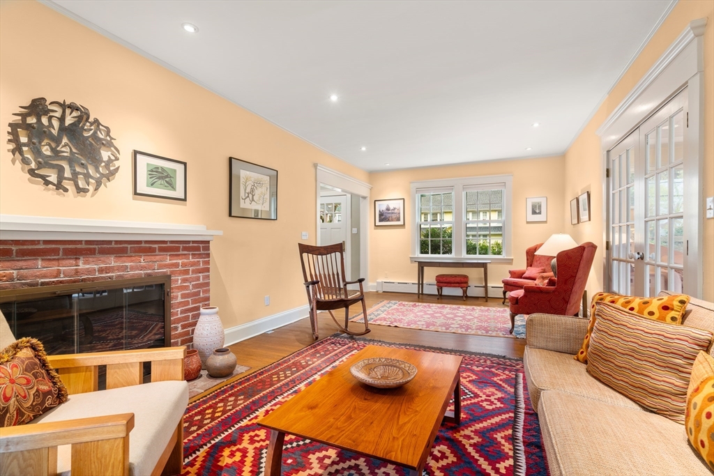 83 Prospect St