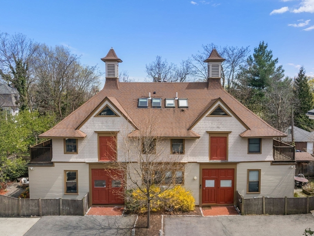 18A Highland Ave