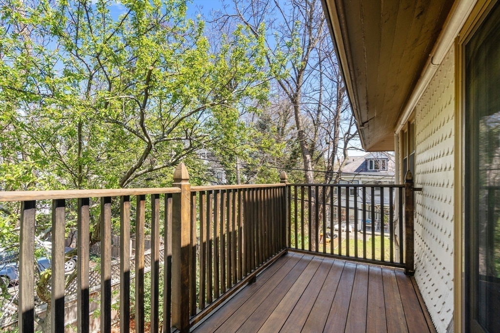 18A Highland Ave