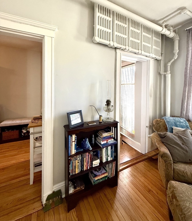 246 S Huntington Ave # 1