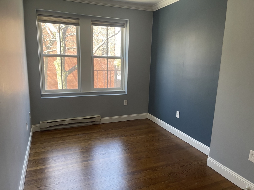 476 Shawmut Avenue # 3