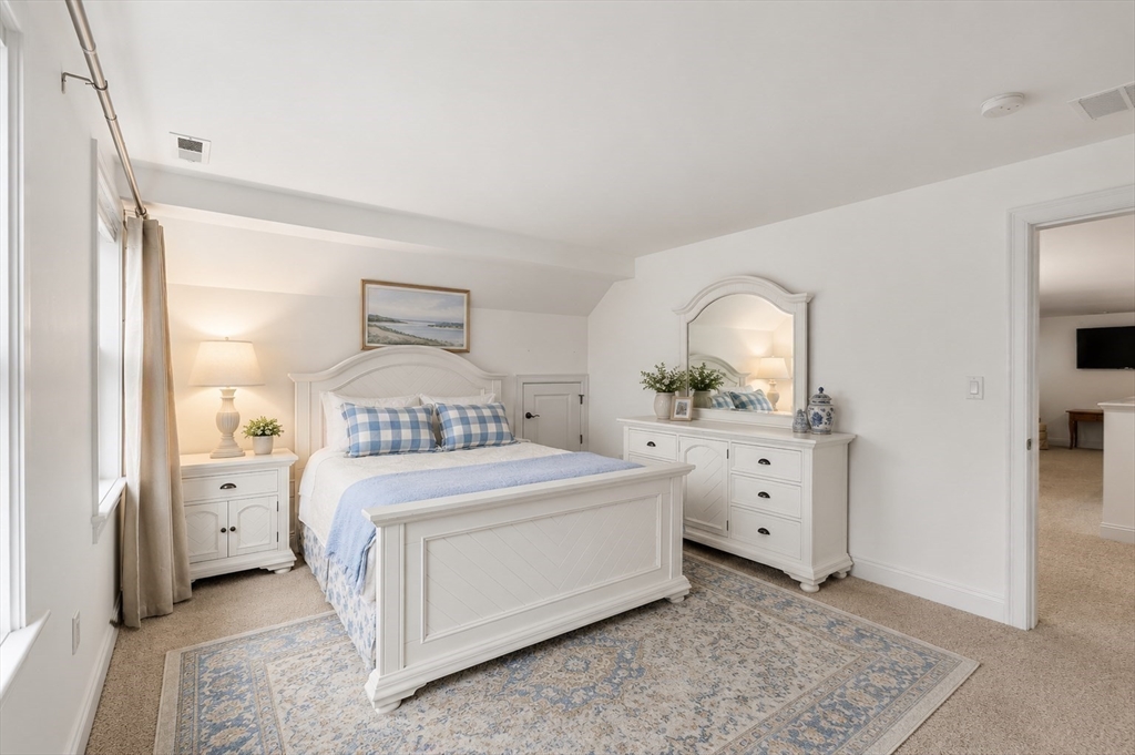 23 Woodmere Drive # 13
