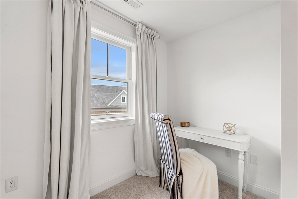 23 Woodmere Drive # 13