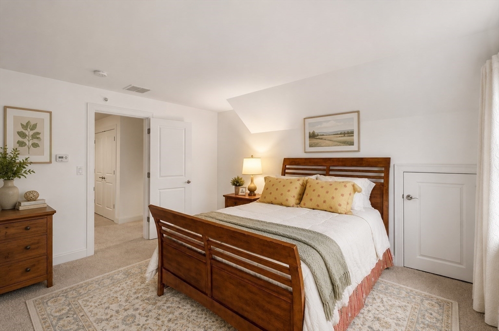 23 Woodmere Drive # 13