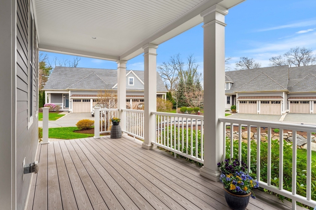 23 Woodmere Drive # 13