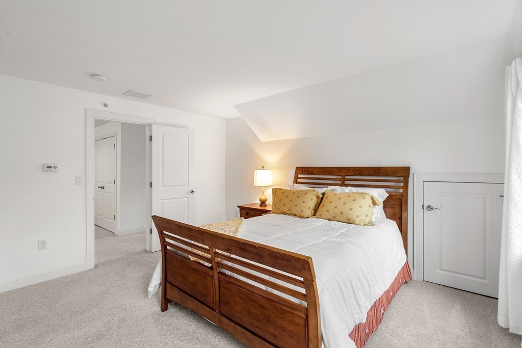 23 Woodmere Drive # 13