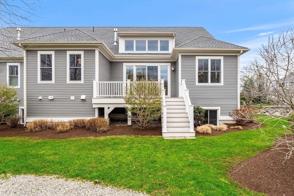 23 Woodmere Drive # 13