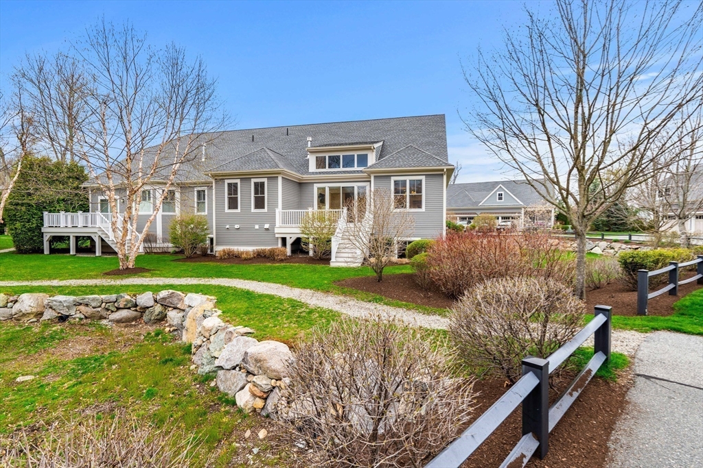 23 Woodmere Drive # 13