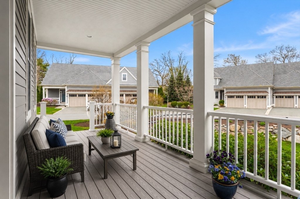 23 Woodmere Drive # 13