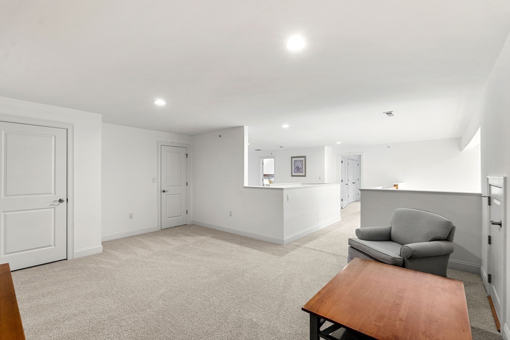 23 Woodmere Drive # 13
