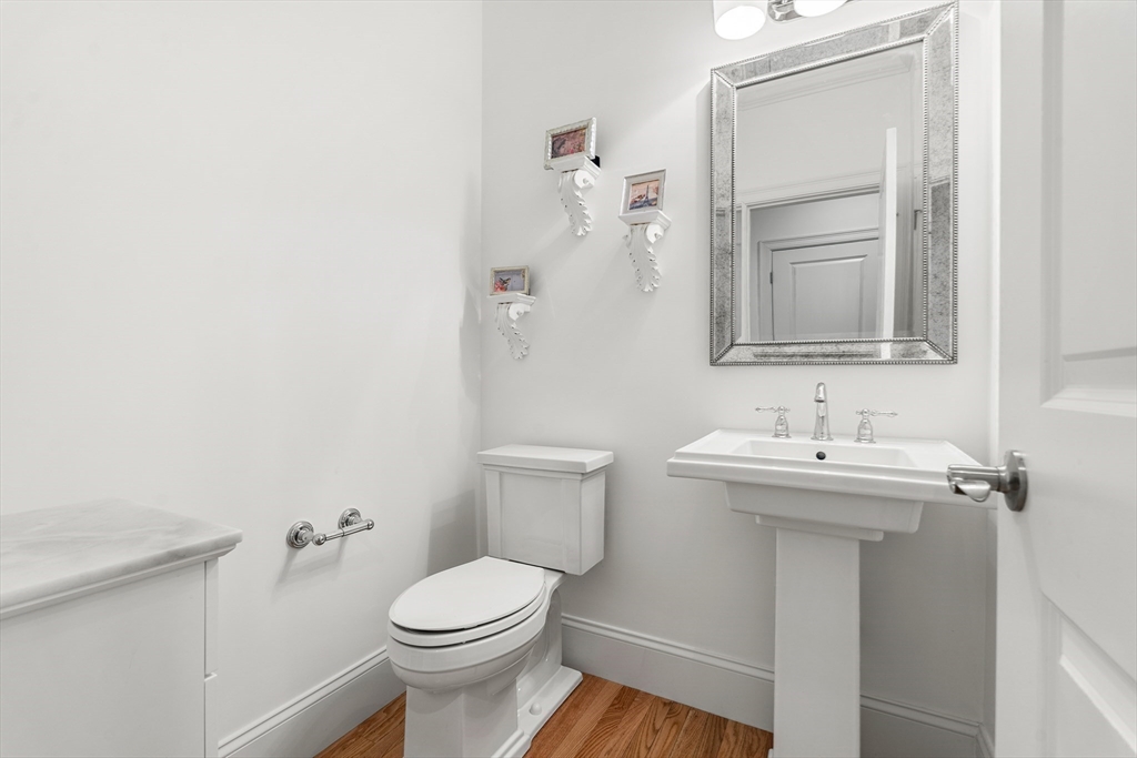 23 Woodmere Drive # 13