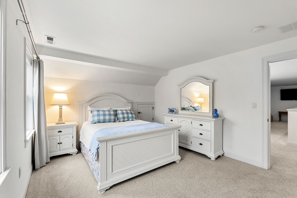23 Woodmere Drive # 13