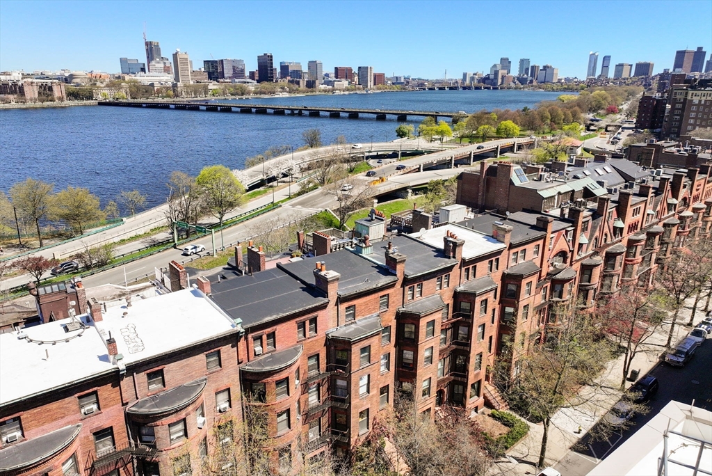 37 Bay State Rd # 6