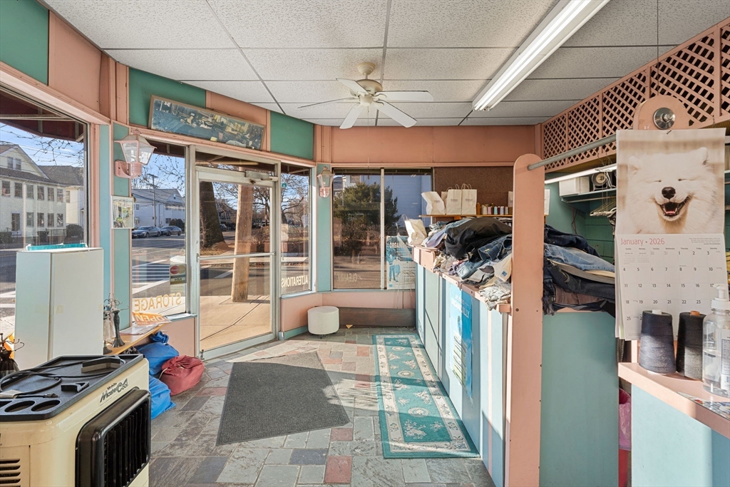 475 Main Street