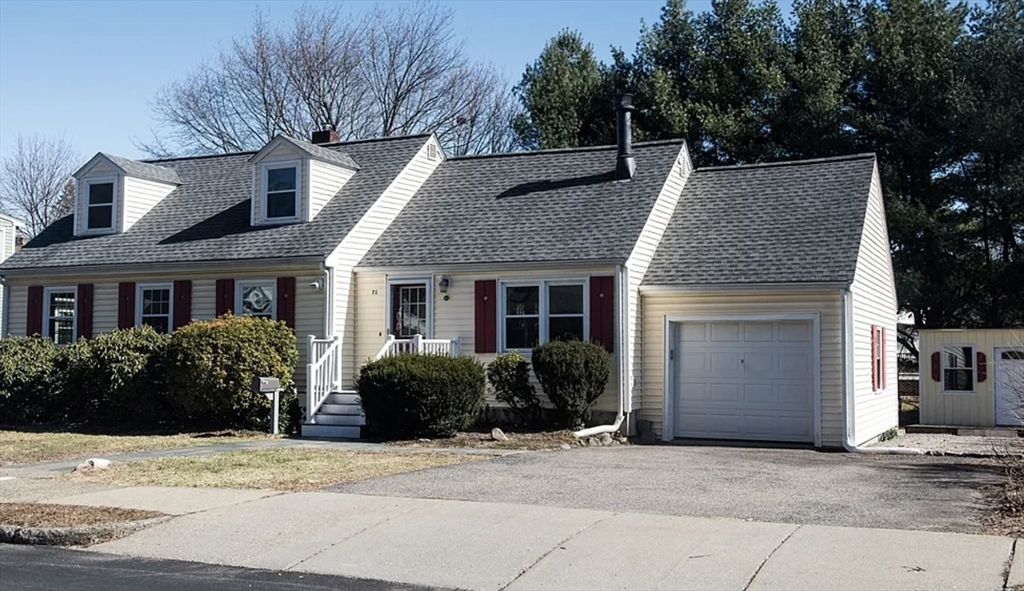 71 Elinor Rd
