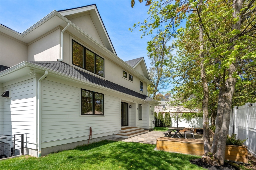 6 Wiswall Rd