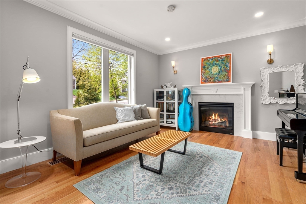 6 Wiswall Rd