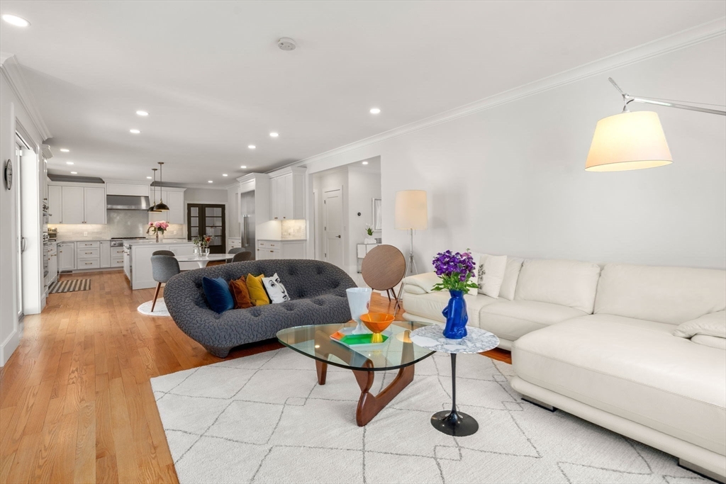 6 Wiswall Rd
