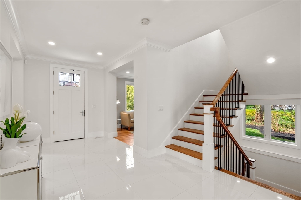6 Wiswall Rd