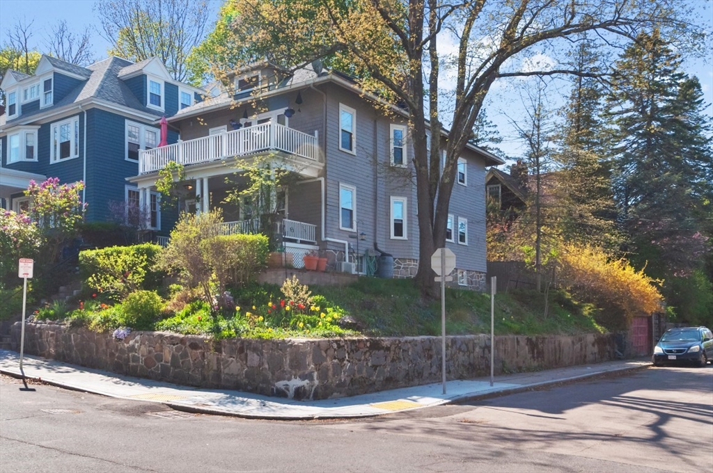 91 Aldrich St # 1