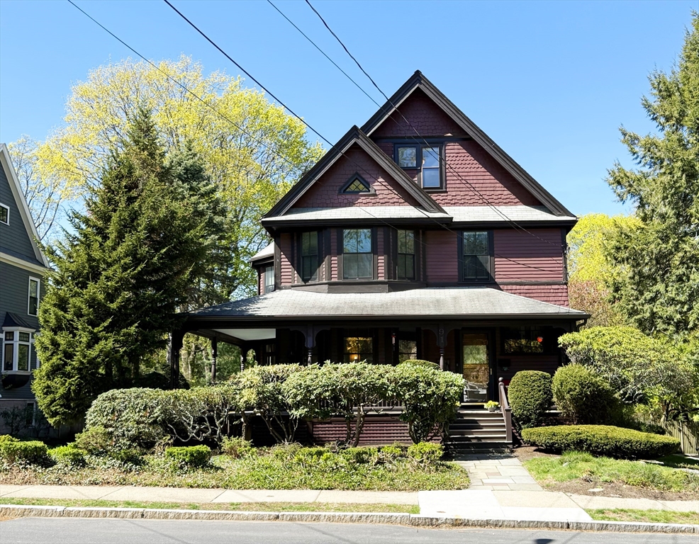 91 Hillside Ave