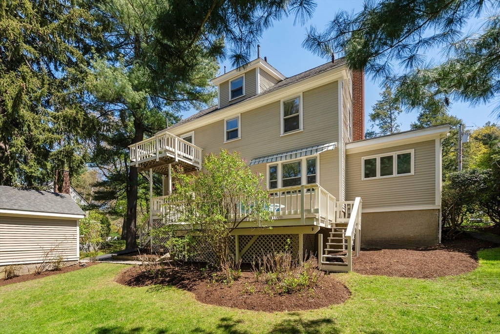 89 Beaumont Ave