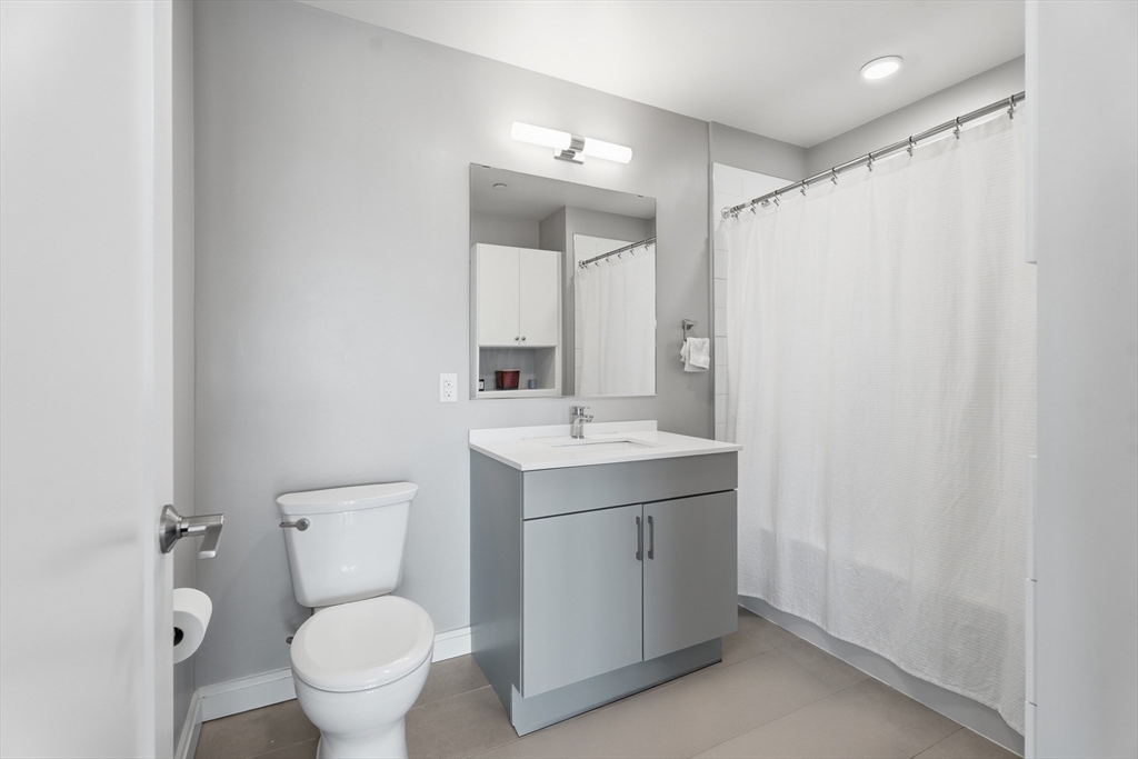 3531 Washington # 519