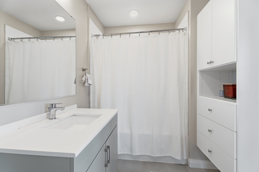 3531 Washington # 519