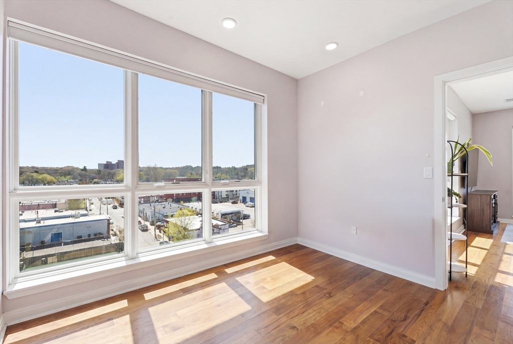 3531 Washington # 519