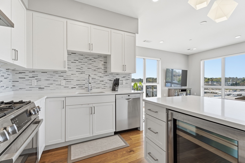 3531 Washington # 519