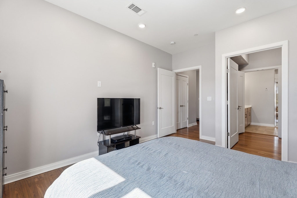 3531 Washington # 519