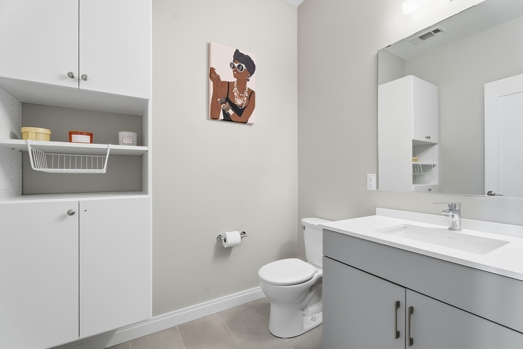 3531 Washington # 519
